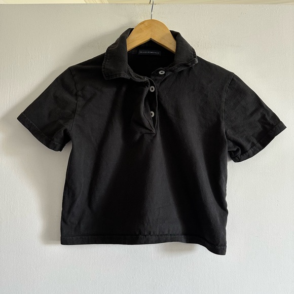 Brandy Melville Black Basics Neutral Cotton Cropped Polo Top size Small EUC - Picture 3 of 6